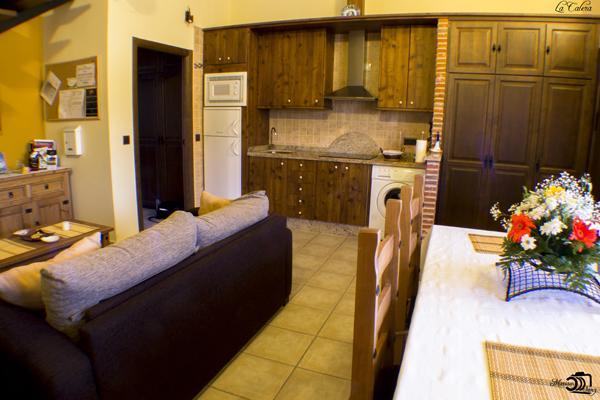 Apartamentos Rurales El Calama Zarza De Granadilla Ngoại thất bức ảnh