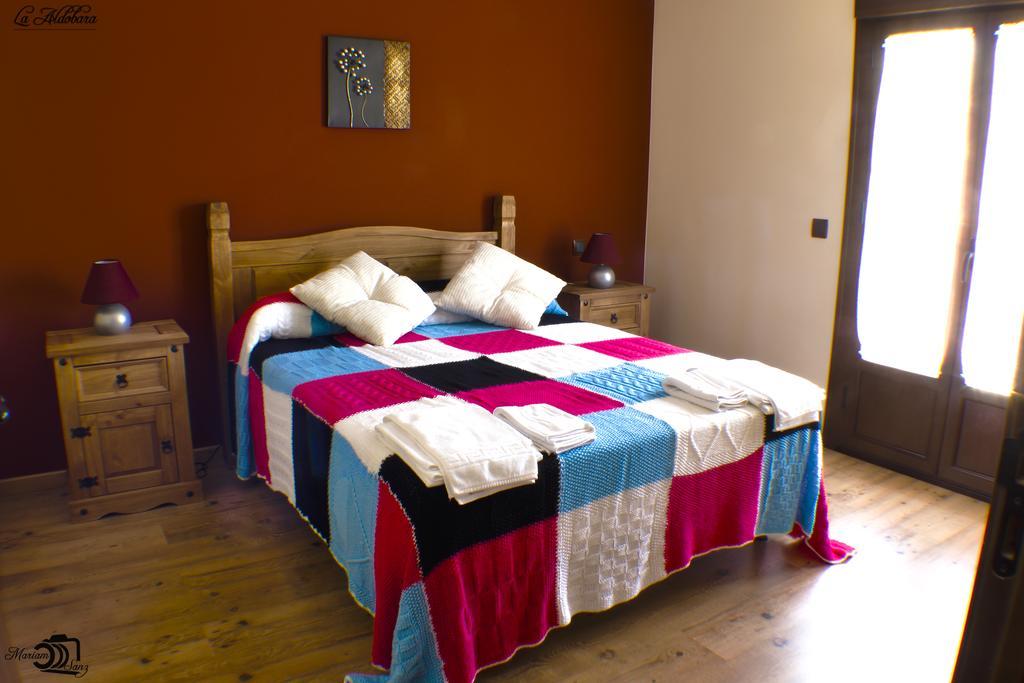Apartamentos Rurales El Calama Zarza De Granadilla Ngoại thất bức ảnh